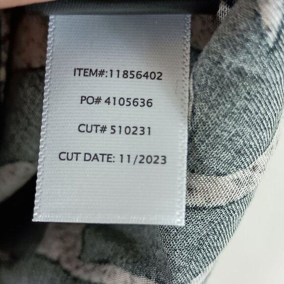 Torrid Womens Ava Stretch Challis Cami Wave Tiger Print Size 3X 22-24 - Picture 7 of 7